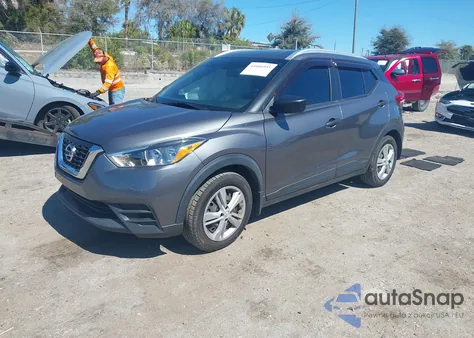 2019 Nissan Kicks S из США, поврежденный, VIN 3N1CP5CU1KL565838
